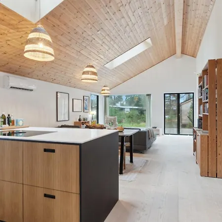 Dagino - 200m From The Sea By Interhome *