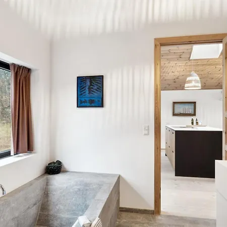 Dagino - 200m From The Sea By Interhome * Tjorneholm