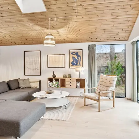 Holiday home Dagino - 200m From The Sea By Interhome