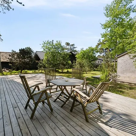 Dagino - 200m From The Sea By Interhome Holiday home *