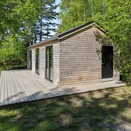 Dagino - 200m From The Sea By Interhome * Tjorneholm